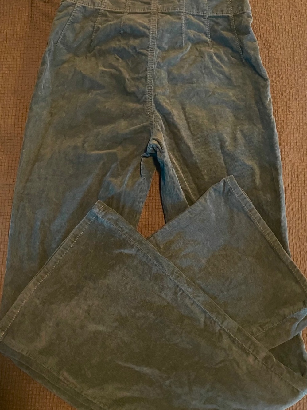 WE THE FREE Jayde Cord Sage Green Corduroy Bell Bottom